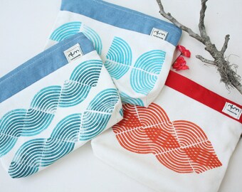 Small pouch handprinted - Blue or Red - Zipper pouch block printed - Makeup pouch