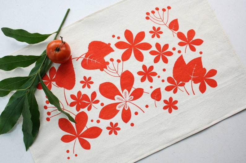 Cotton placemats Spring screen print blue or red-Set x 2-Modern rustic style placemats handprinted flowers and leaves onto unbleached cotton Red