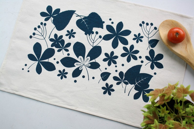 Cotton placemats Spring screen print blue or red-Set x 2-Modern rustic style placemats handprinted flowers and leaves onto unbleached cotton image 4