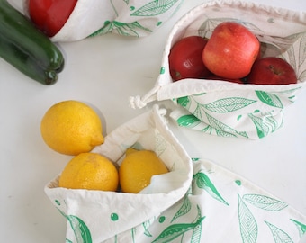 3 Cotton Produce bags - Grocery bags hand printed in green - two sizes - Set for 1 big + 2 small