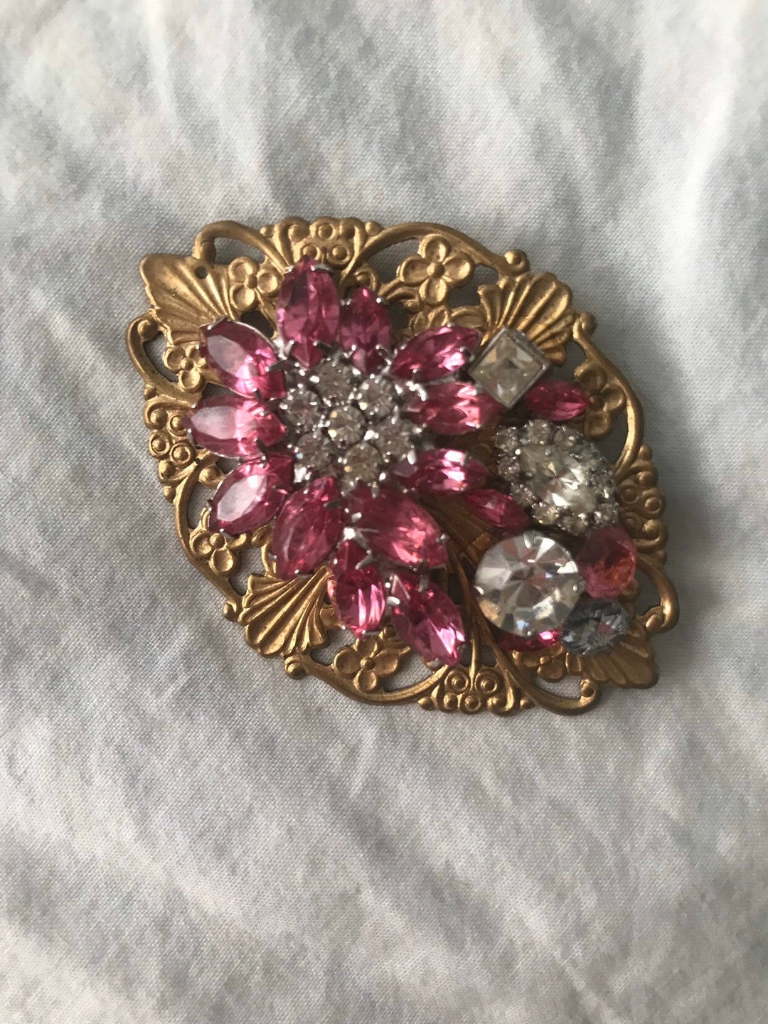 Stunningly Gorgeous Vintage Pink Clear Rhinestone Brooch 1950s Etsy