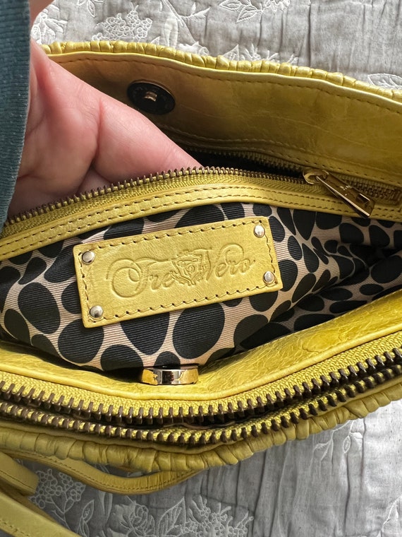 Stunning Buttery Italian Leather TRE VERO Handbag… - image 7