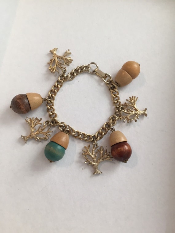 Lovely and Fun Acorn and Oak Tree Charm Bracelet V