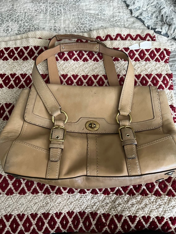 Beautiful Rugged Leather HAMPTON Satchel by COACH