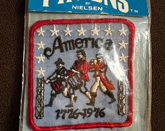 Vintage 1976 Bicentennial Sew or Iron On Patches 1776-1976 New in Package NOS