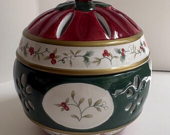 Pfaltzgraff Christmas Ornament Tea Light Candle Holder Ceramic Holly Berry