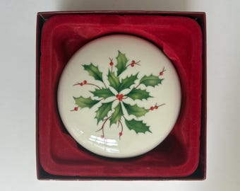 Lenox Holly and Gold Trinket Jewelry Candy Dish