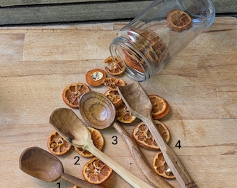 cuchara tallada a mano