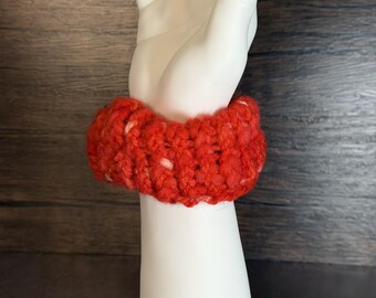 Handspun Finn Sheep Wool Scrunchie Rustic Artisan Hair Tie Natural Fiber Accessory