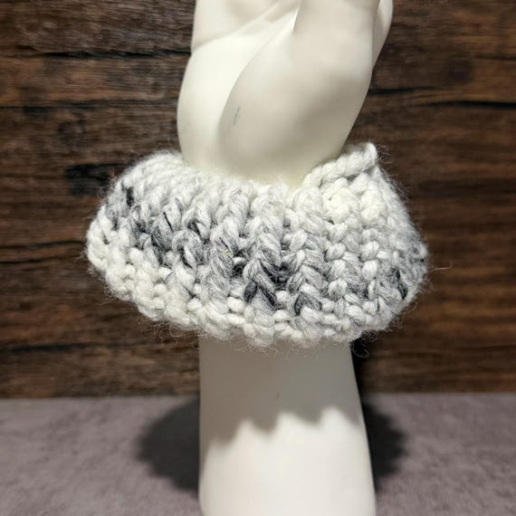 Marled Black Gray Scrunchie, Handmade Wool Acrylic Hair Tie, White Winter Accessory, Cozy Neutral Gift