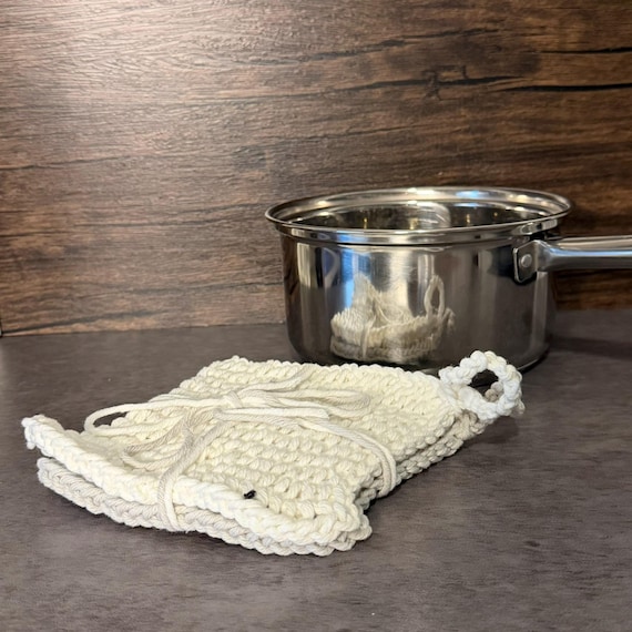Handmade Cotton Pot Holders: Neutral Cream Beige Kitchen Decor Set