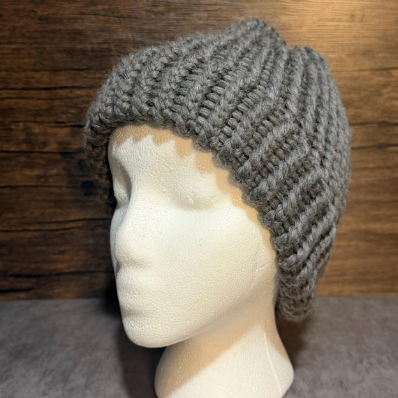 Handmade Merino Wool Kids Beanie, Chunky Knit, Silver Charcoal (100% Extra Fine Wool)