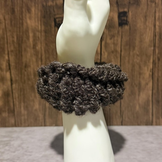 Rustic Finn Alpaca Scrunchie, Textured Hair Accessory, Farm Raised Fiber, Wandering Wool