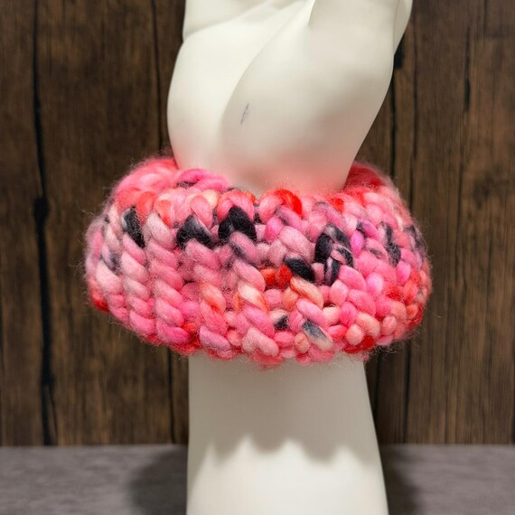 Valentine’s Revenge Scrunchie Handmade Red Pink Black Superwash Merino Wool Hair Accessory Gift