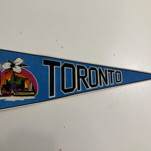 Vintage Toronto Canada Travel Thin Pennant Souvenir Tourist Thin Felt Cityscape Canadian Decor