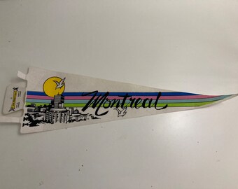 Vintage Montreal Canada Travel Pennant Souvenir Canadian 1970s-1980s Cityscape Birds Made in Canada Royal Specialty Sales