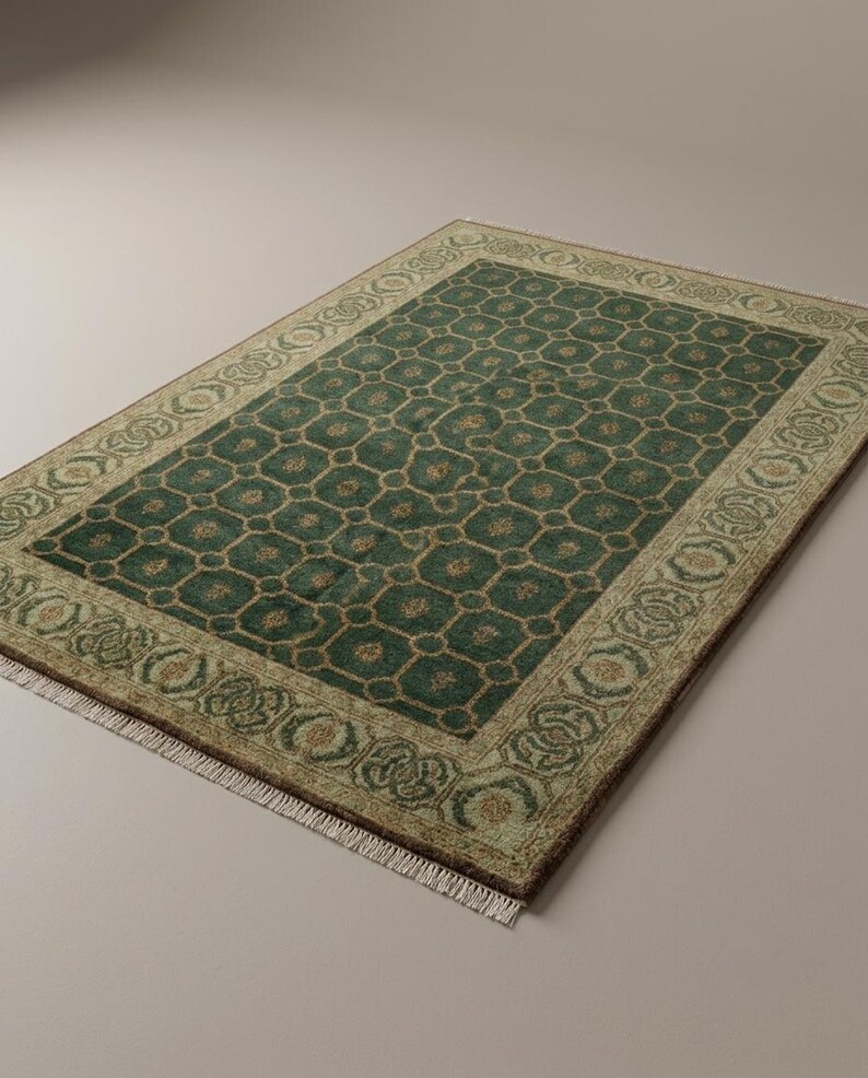 Hand Knotted Green Wool Rug, Traditional Oriental Carpet, Luxury Living ...