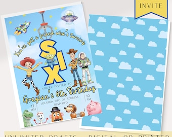 Könnte beinhalten: Eine 5x7 Zoll große, personalisierte Geburtstagseinladung mit Toy Story-Figuren wie Woody, Buzz Lightyear, Jessie, Rex, Forky, Mr. Potato Head, Slinky Dog und Hamm. Der hellblaue Hintergrund zeigt Wolken, eine Rakete und einen Greifarm.