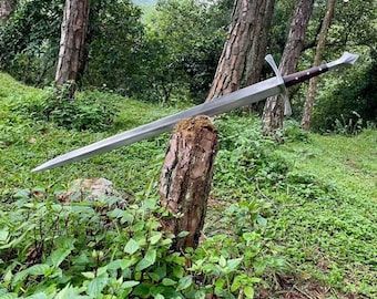 Espada artesanal de acero de alto carbono – 91 cm (36"), empuñadura de palisandro, funda de cuero.