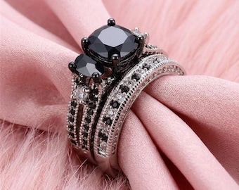 Gothic Black Diamond Engagement Ring Set, Vintage Sterling Silver Wedding Band, Cushion Cut Black Onyx Promise Ring for Her, Bridal Set