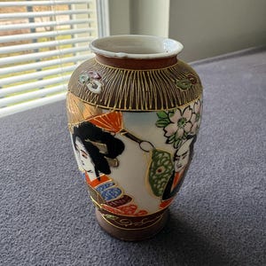 Jarrón de cerámica Satsuma Moriage 4" Dai Nippon Cerámica de arte japonés