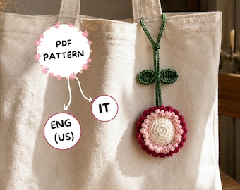 Crochet Flower Bag Charm Pattern PDF, Beginner Floral Charm, Step-by-Step Photos, ENG + ITA