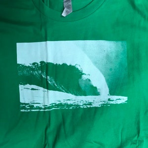 Wave Surfing Surfer Surf Tee T-shirt T Shirt Hand Screen Printed Wearable Art XL 100% Cotton image 1