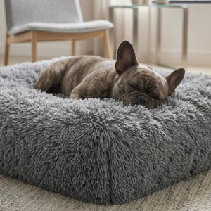 Luxury Cozy Calming Washable Fluffy Rectangular Soft Plush Dog Bed Indoor Modern Pet Furniture Comfortable Dog Cushion Bed