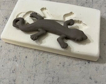 GS Gecko Small Clay Sprig Mold Pottery Press Mold Relief Mold or Sprig Mold Bisque Clay for Ceramic Decoration and Texture