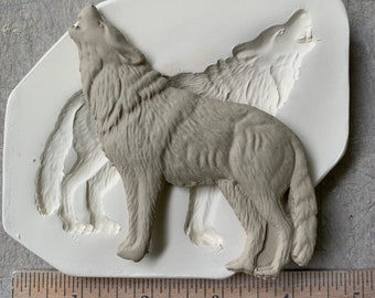 Howling Wolf Bisque Sprig Mold for Pottery Decorating and Texture