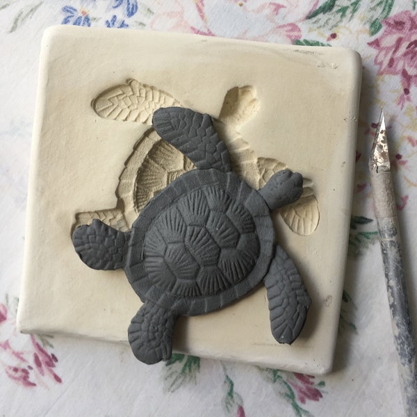 STL Clay Sprig Sea Turtle Pottery Press Mold Relief Mold or Sprig Mold Bisque Clay Sprig for Ceramic Decoration and Texture White