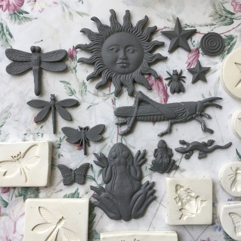 Bullseye Sprig Mold for Ceramic Decoration and Texture