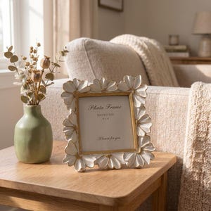 Vintage Floral Picture Frame, Daisy Photo Frame, Boho Cottagecore Table Decoration