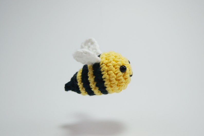 Bumble Bee Crocheted Amigurumi PDF Pattern Bundle image 4