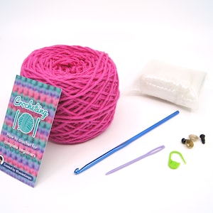 Beginner Crochet Kit - Easy First Crochet Starter Kit - DIY Craft Gift | Crocheting 101 Starter Kit: How to Crochet for Complete Beginners