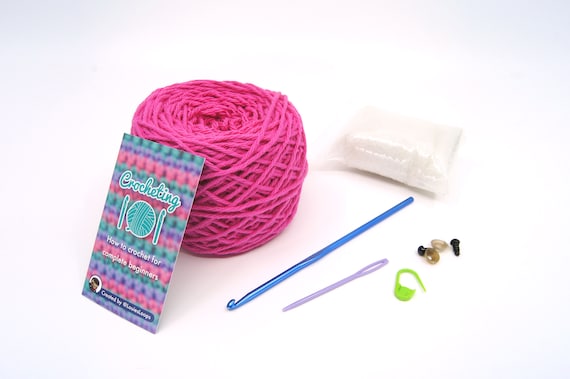 Beginner Crochet Kit Easy First Crochet Starter Kit DIY Craft Gift  Crocheting 101 Starter Kit: How to Crochet for Complete Beginners 