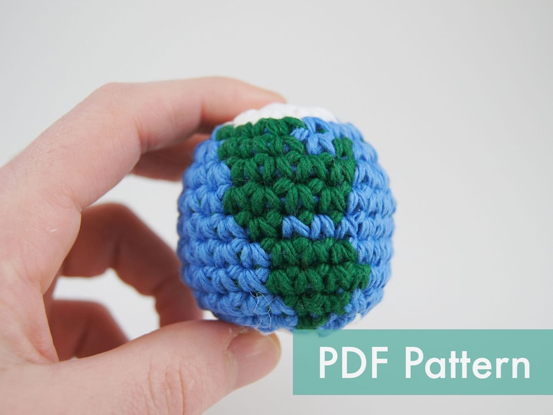 Planet Earth Crocheted Amigurumi PDF Pattern image 1