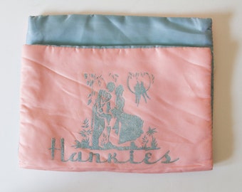Vintage Lingerie Handkerchief Holder - Image Of Silhouette Couple