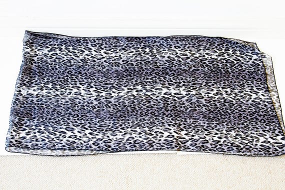 Animal Print Vintage Long Scarf - image 4