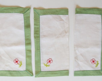 Vintage Napkins With Flowers And Green Trim