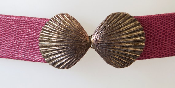 Bronze Seashell Clasp Buckle with 3 Belts - image 1