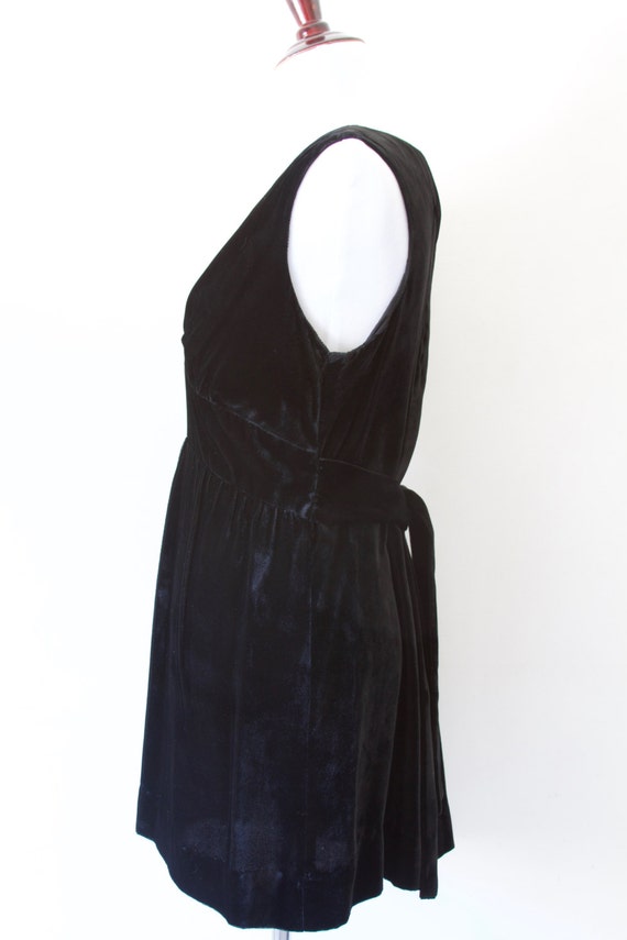 Black Velvet Vintage Mini Dress 60's 70's - image 2