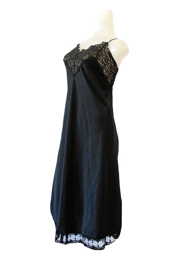 Black Vintage Slip - image 2