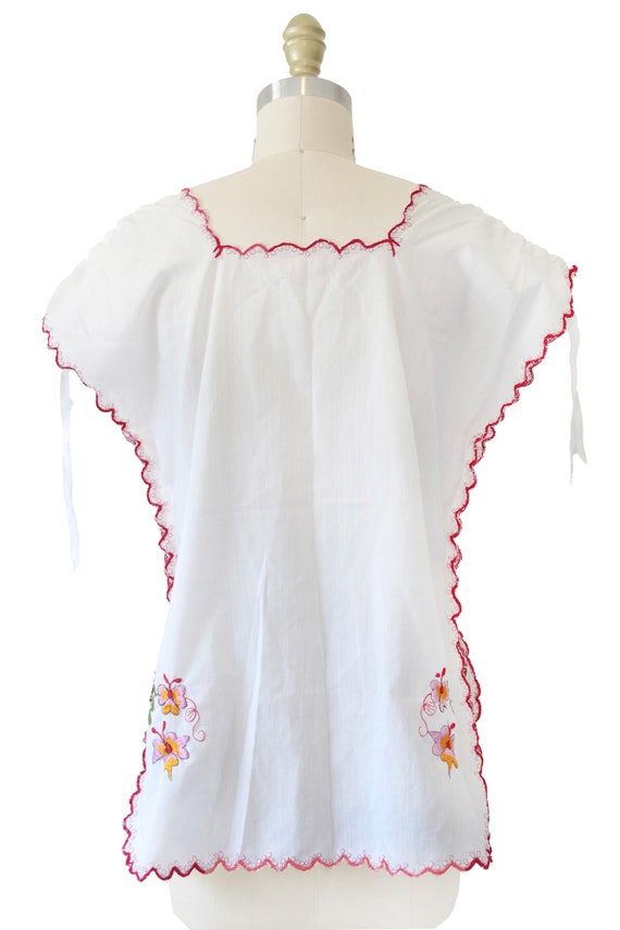 Vintage Embroidered Blouse - image 3