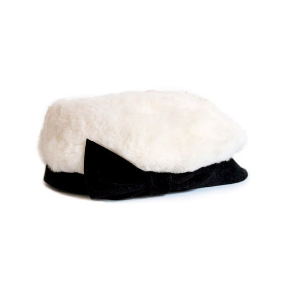 Vintage Fur Beret Style Hat Mr. John Jr. - Etsy display picture 1
