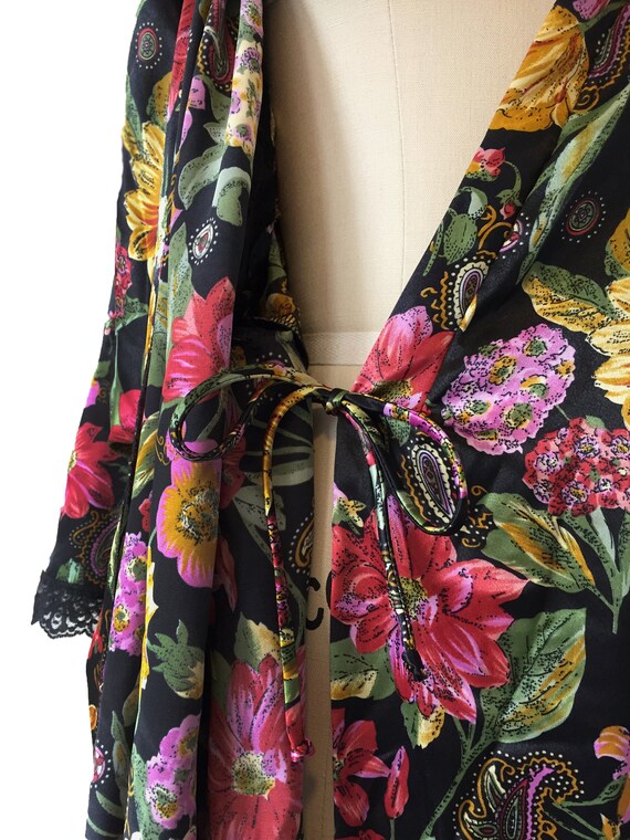 Vintage Vanity Fair Floral Long Robe - NOS - image 7