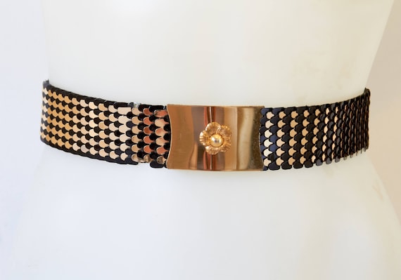 Black and Gold Vintage Snake Belt - Etsy display picture 3
