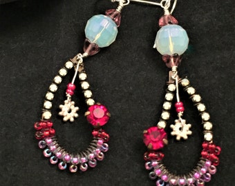 Paisley earrings, sparkly earrings, bling earrings, flashy earrings, prom, wedding jewelry, mothers day gift, wife gift, girlfriend gift