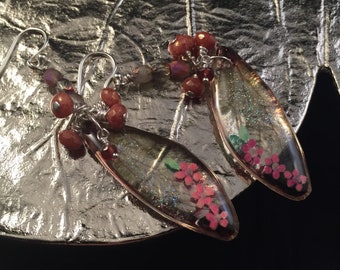 Dragonfly wing earrings, wing earrings, fairy wing earrings, butterfly wing earrings, fantasy earrings, drop wing earrings, hand beaded