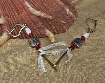 Knights Templar earrings, fiber earrings, sterling silver earrings, artisan earrings, hand made earrings, hand beaded earrings, long earring